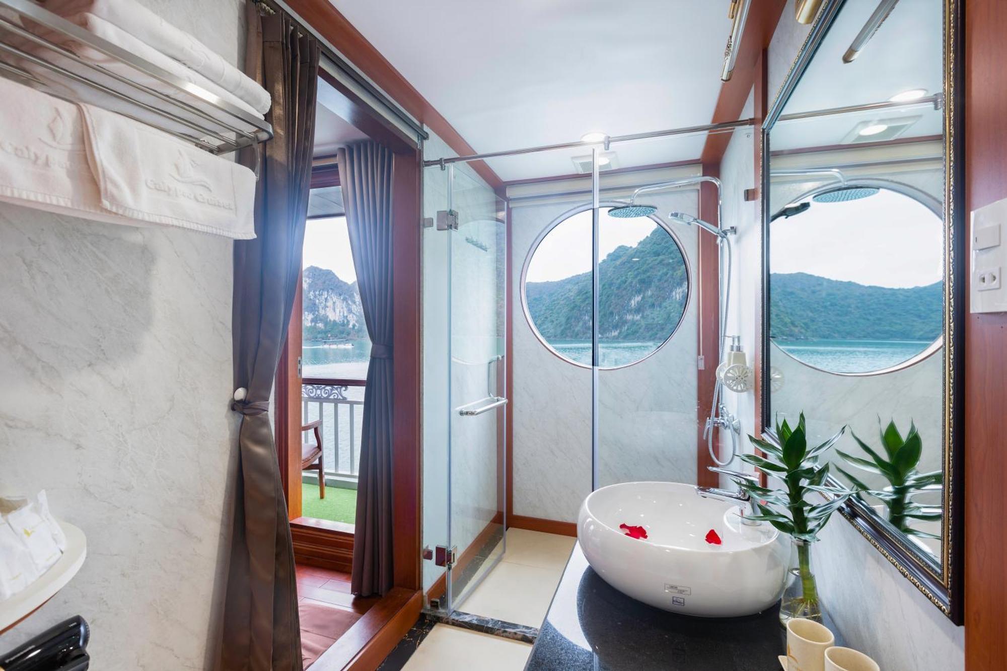 Le Journey Elegance Cruise Hotel Ha Long Exterior foto