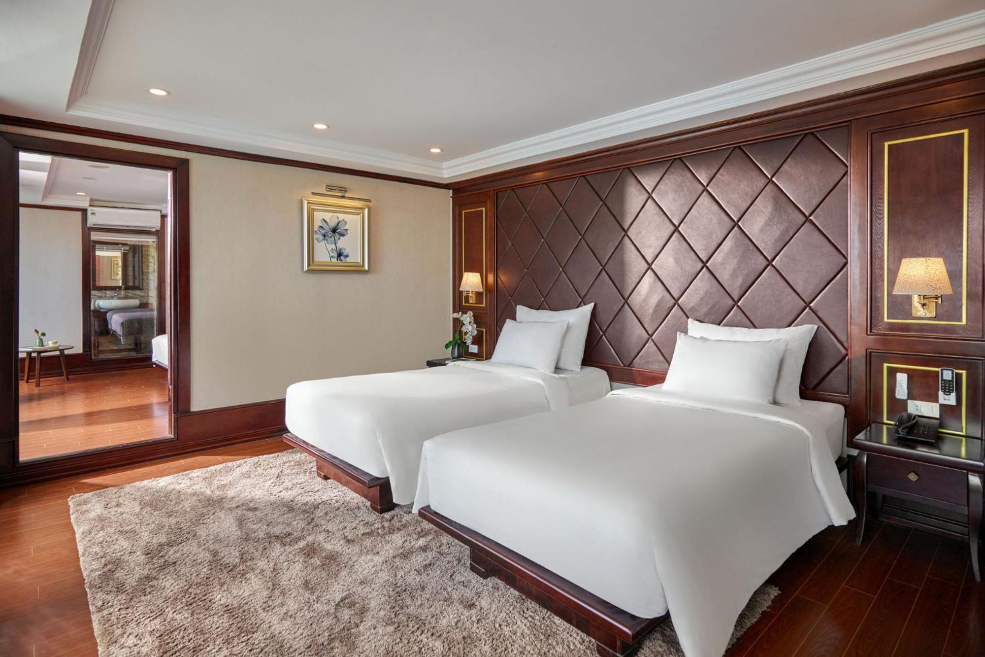 Le Journey Elegance Cruise Hotel Ha Long Exterior foto