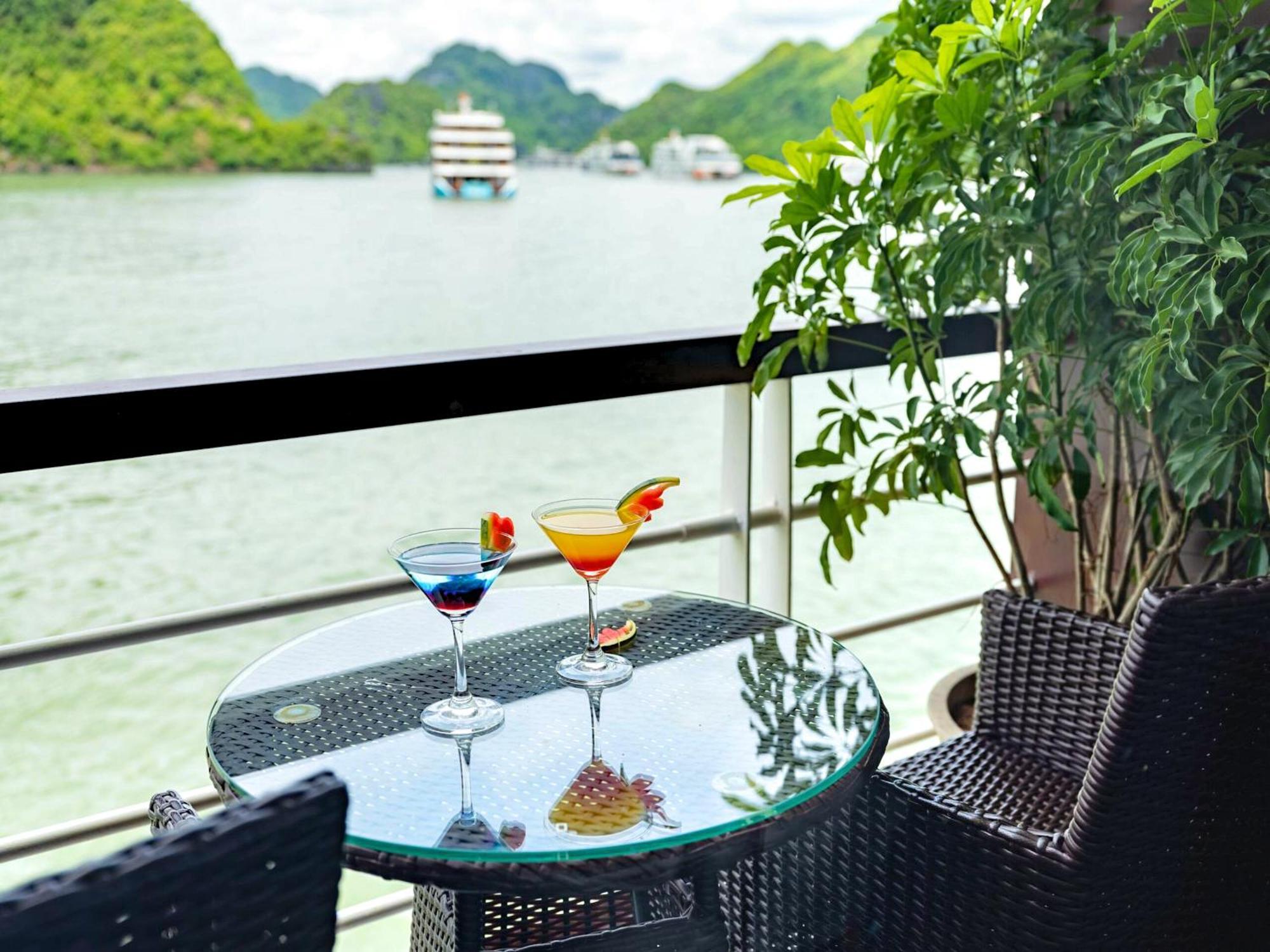 Le Journey Elegance Cruise Hotel Ha Long Exterior foto