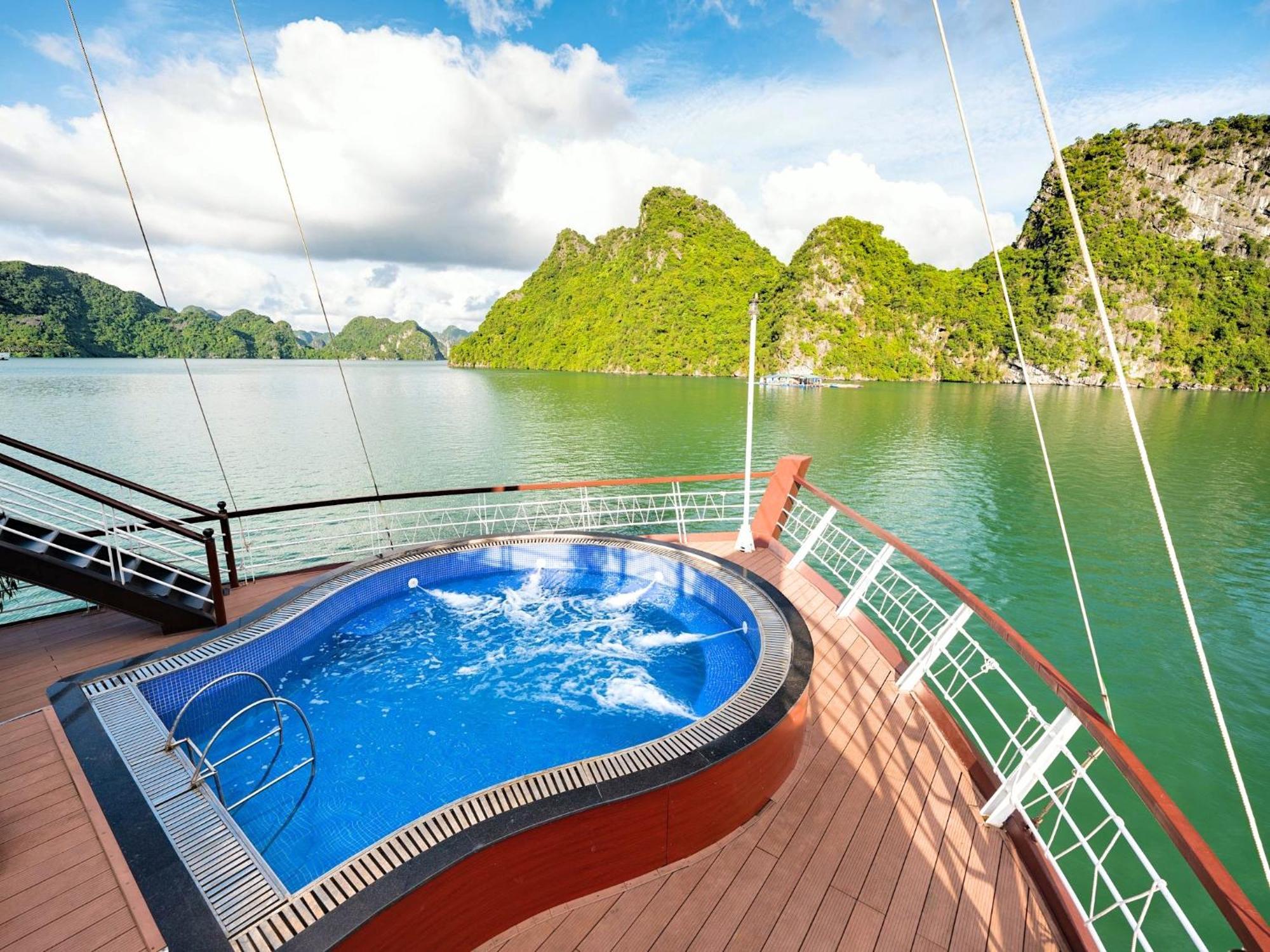 Le Journey Elegance Cruise Hotel Ha Long Exterior foto