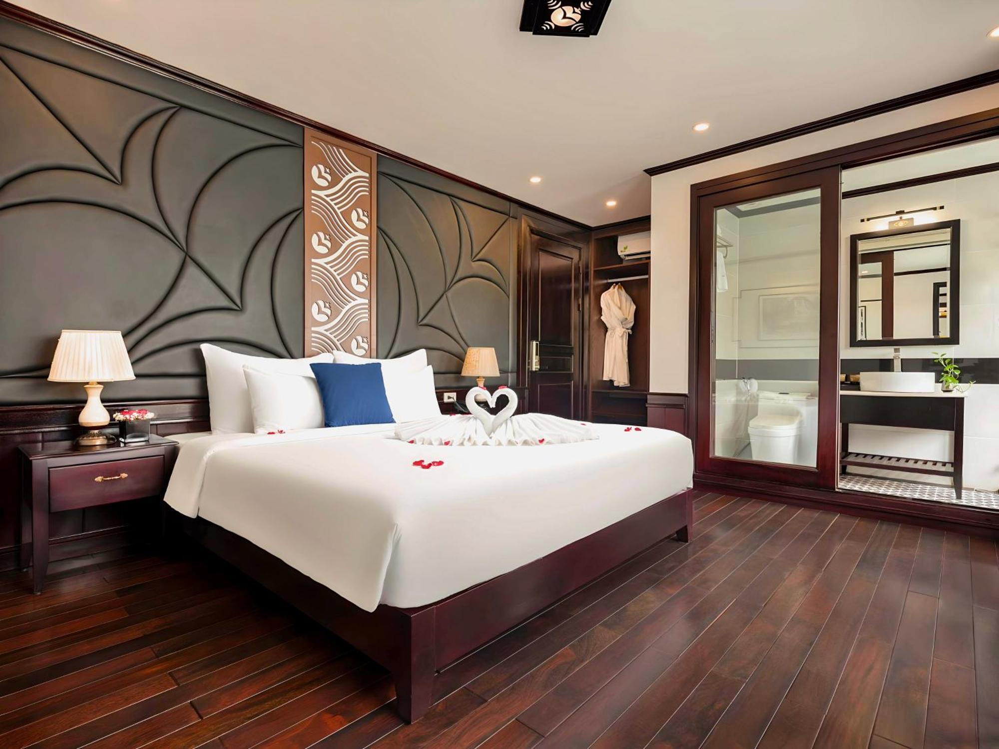 Le Journey Elegance Cruise Hotel Ha Long Exterior foto